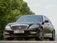 /album/benz/a2011-mercedes-benz-s-s-63-amg-front-angle-view-jpg/