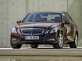 /album/benz/a2010-mercedes-benz-e-class-picture-2-588x441-jpg/